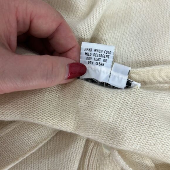 Saks Fifth Avenue Folio Collection Cashmere Cardigan Sweater Size S - Picture 6 of 8
